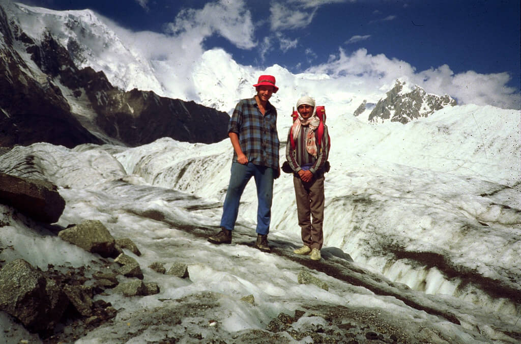 batura glacier trek