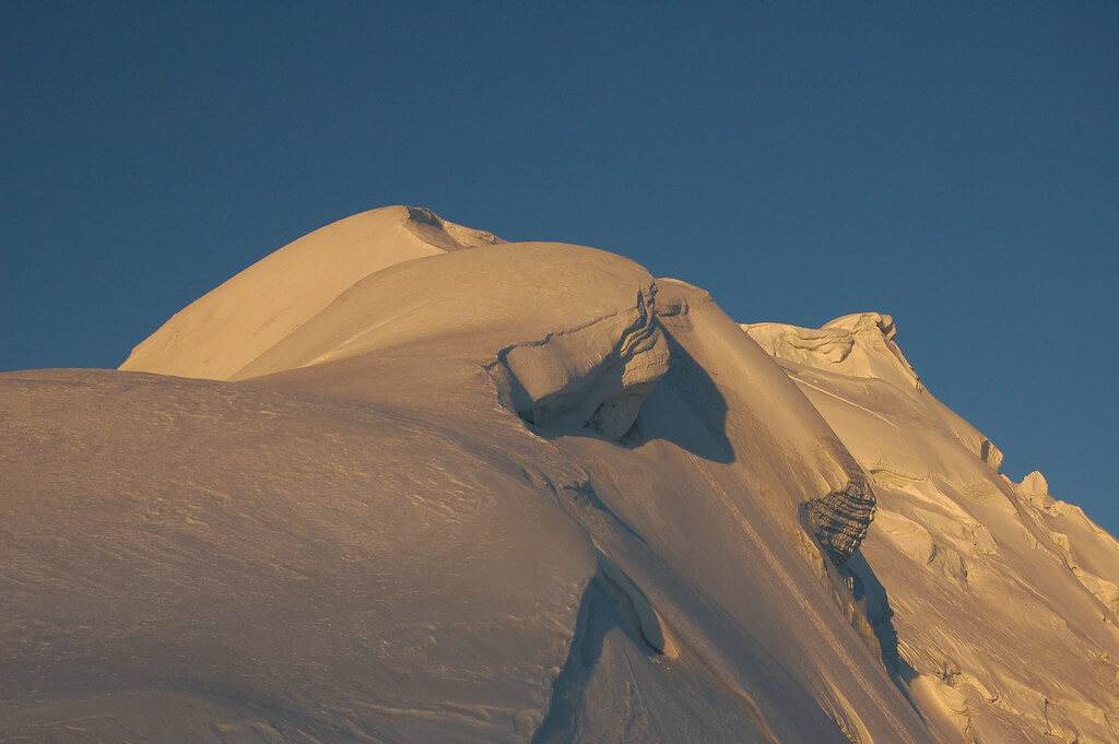 yazgil base camp trek