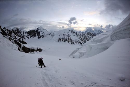 gondogoro peak expedition