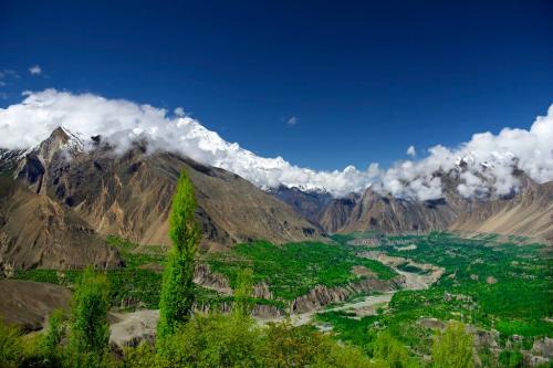 hunza peak expedition