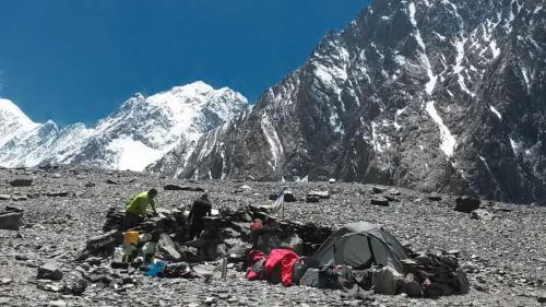 noshaq peak expedition