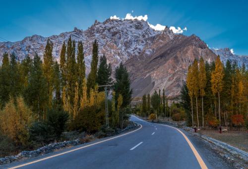 pakistan's karakoram highway