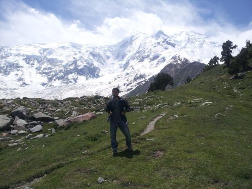 rakaposhi base camp trek