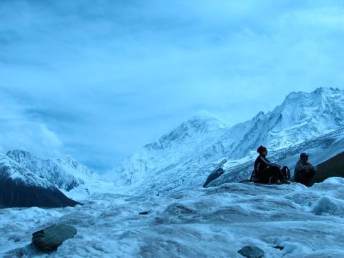 rakaposhi base camp trek