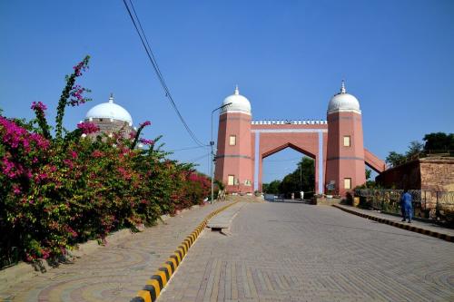 southern pakistan journey through the indus valley