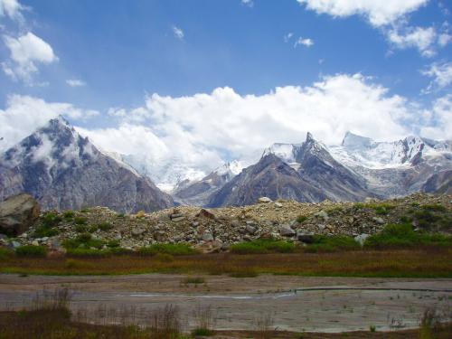 tilman pass trek