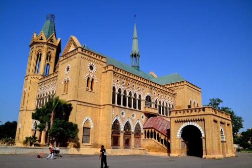 tour of karachi