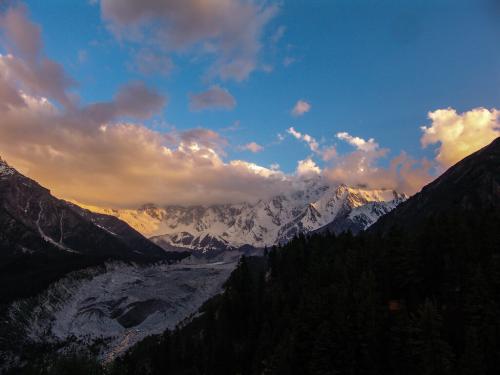 around nanga parbat trek