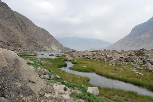 walking in pakistan journey to the roof of the world